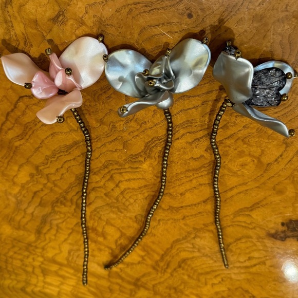 New handmade artificial beaded flowers for decor - Picture 6 of 6